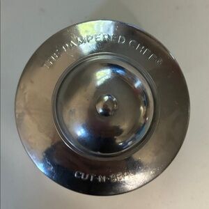 Pampered Chef Stainless Steel Cut N Seal